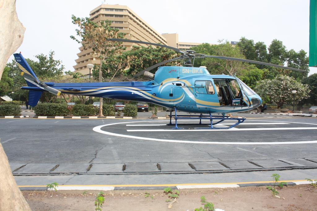 Nicon Luxury Abuja Hotell Exteriör bild