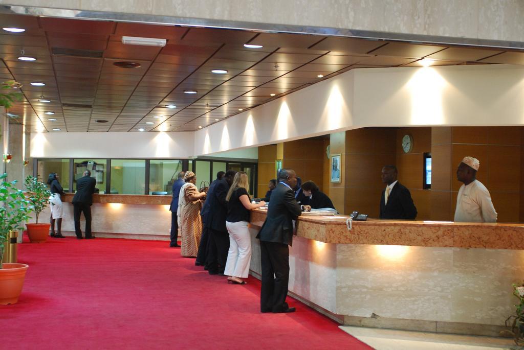 Nicon Luxury Abuja Hotell Exteriör bild