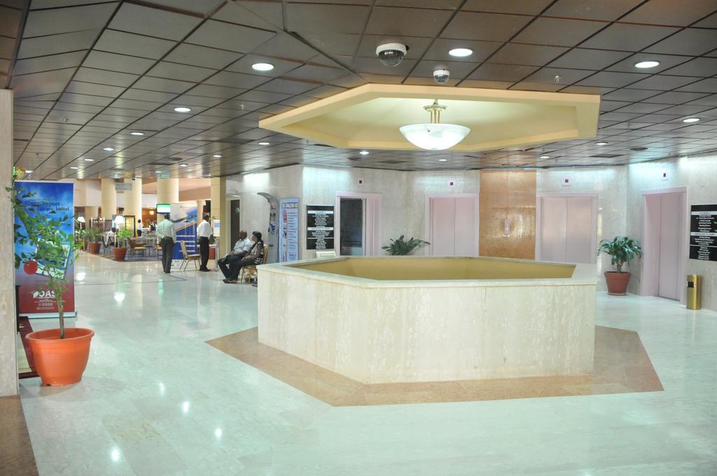 Nicon Luxury Abuja Hotell Exteriör bild